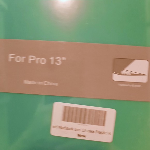 Macbook Pro 13 Case & Keyboard Skin Light Blue/Green - Picture 4 of 8